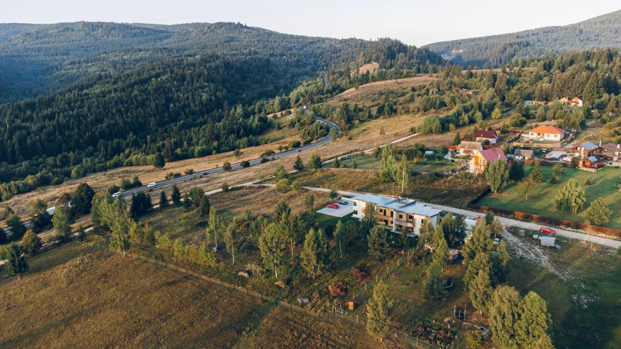 Bazalt Apartments Miercurea Ciuc Esterno foto